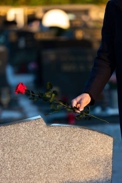 istock Man in the cemetery 1425515852