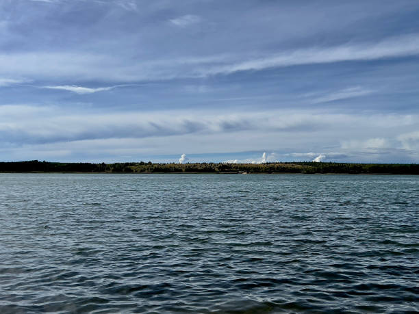 istock Outdoor close to lagoon 1425574105