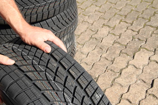 istock new winter tires 1425620953