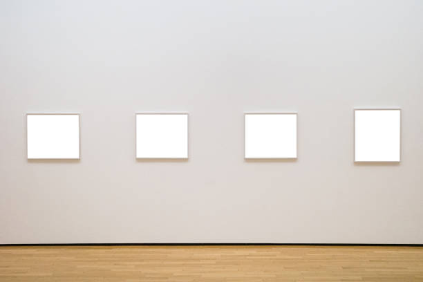 istock Blank pictures in the gallery 1425716151