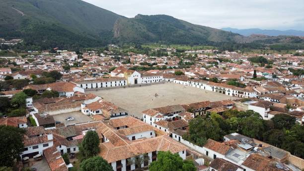 Drone aerial view of Villa de Leyva ,  Boyacá, Colombia. The colonial city with stone-paved streets and the Plaza Mayor the second largest square in South America Drone aerial view of Villa de Leyva ,  Boyacá, Colombia. The colonial city with stone-paved streets and the Plaza Mayor the second largest square in South America boyacá department photos stock pictures, royalty-free photos & images