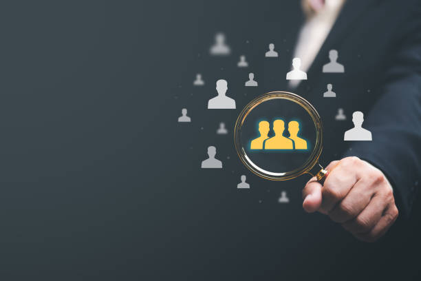 HRM or Human Resource Management Organizational executives plan success strategies through people. Business development concept by choosing professional leaders, employee talent, teamwork. hrm o gestión de recursos humanos los ejecutivos organizacionales planifican estrategias de éxito a través de las personas. concepto de desarrollo de negocios mediante la elección de líderes profesionales, talento de los empleados, trabajo en equipo.