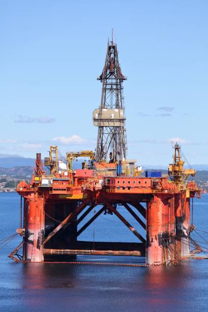 istock Oil drilling rig maintenance in Norway 1425868191