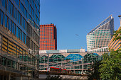 eisenbahn-durch-die-innenstadt-von-den-haag.jpg?b=1&s=170x170&k=20&c=F_zRy1tPa-RqQaKeYnYAAS2GBmDa_Pg0WlBnmJi89Nk=