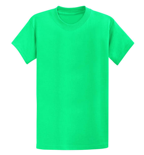 istock Green t-shirt isolated 1425890497