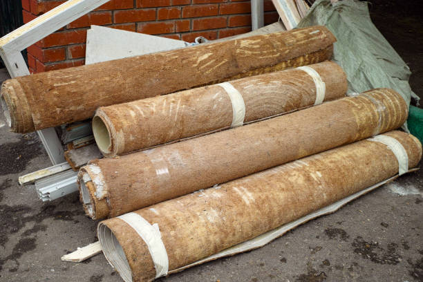 istock discarded rolls of linoleum 1425940676