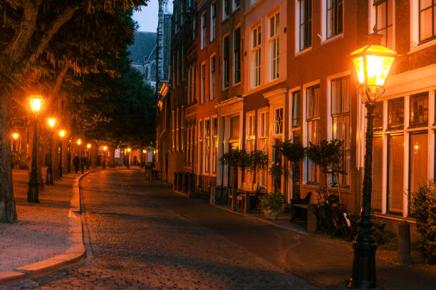 istock Scenic view of Leiden at night 1425975395