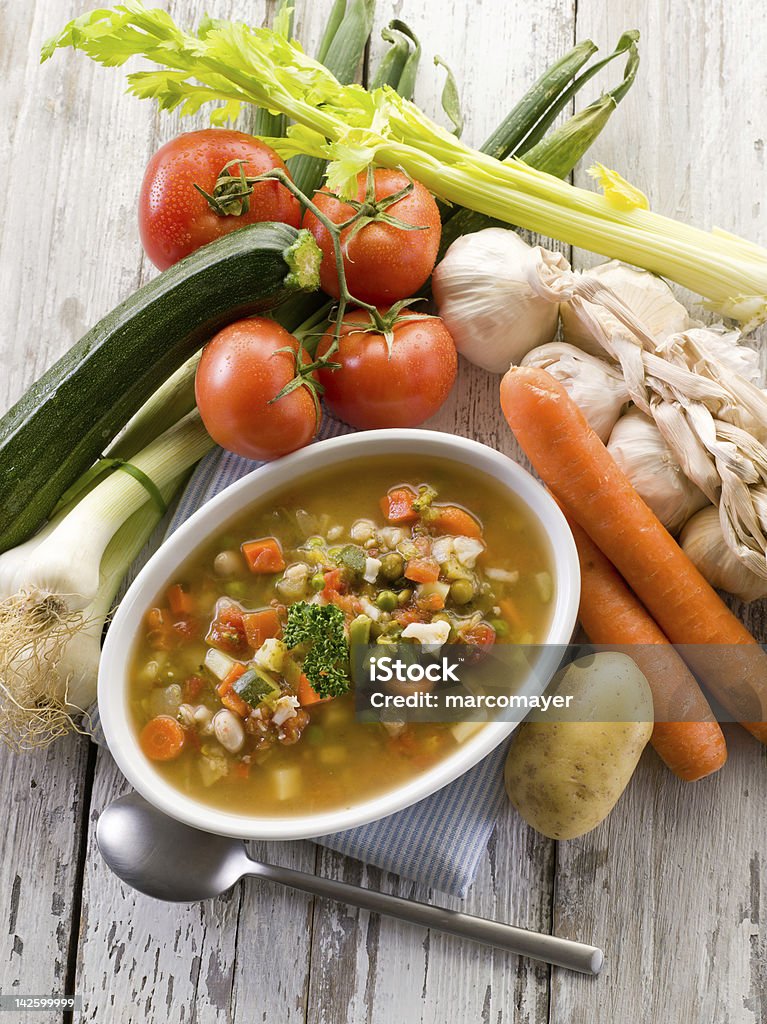 Zupa warzyw - Zbiór zdjęć royalty-free (Bez ludzi)
