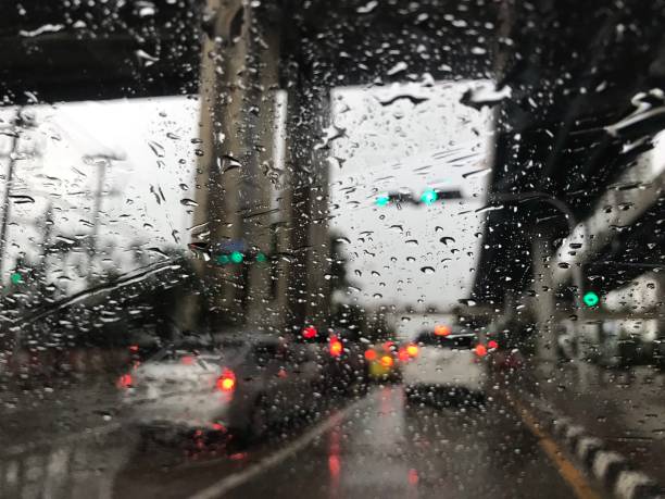 istock Raining in the city 1426049325