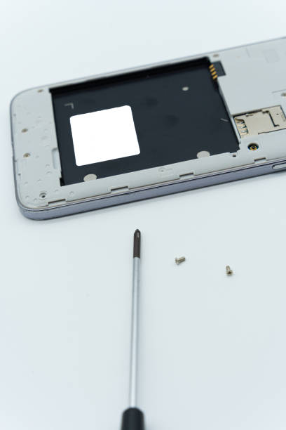 istock cell phone repair situation 1426067991