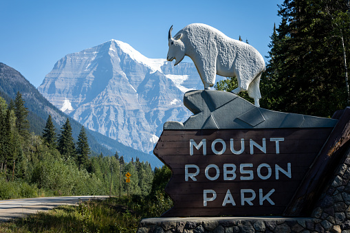 British Columbia, Canada - Circa 2022 : Mount Robson Provincial Park Sign with mount Robson in background