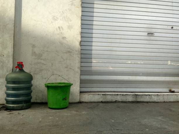 istock The shop is closed with a gray door 1426181976