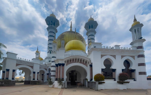 istock Malaysia, July 10, 2022 - Floating mosque in Malacka Malacce Malaisia 1426187933