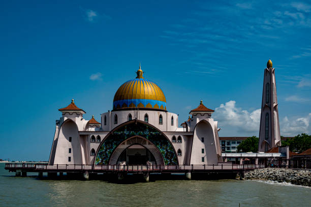 istock Malaysia, July 10, 2022 - Floating mosque in Malacka Malacce Malaisia 1426188019