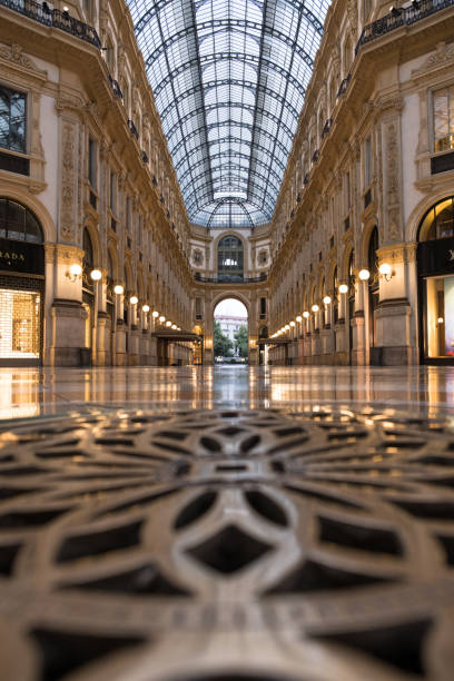 Milan Beautiful architecture in Milan galleria vittorio emanuele ii stock pictures, royalty-free photos & images