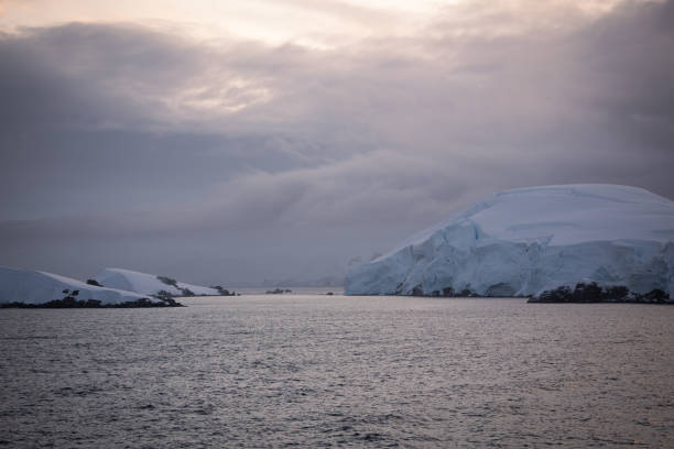 istock Sunset over Melchior Island, in Palmer Archipelago 1426275942