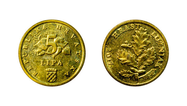 istock Five Croatian lipa coin 1426278084