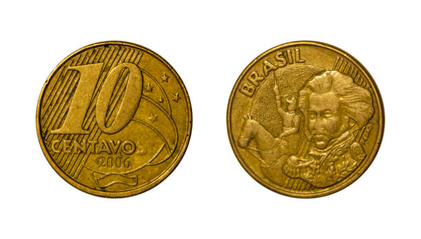 istock Ten Brazilian Centavo coin 1426278465