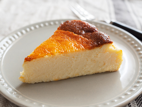 Basque cheesecake,San Sebastian Cheesecake