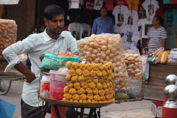 golgappa seller at street outdoor image Punjab/ India september 12 2022: golgappa seller at street outdoor image panipuri stock pictures, royalty-free photos & images