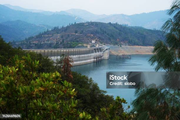 Shasta Lake Dam 2022 Stock Photo - Download Image Now - California, Reservoir, USA