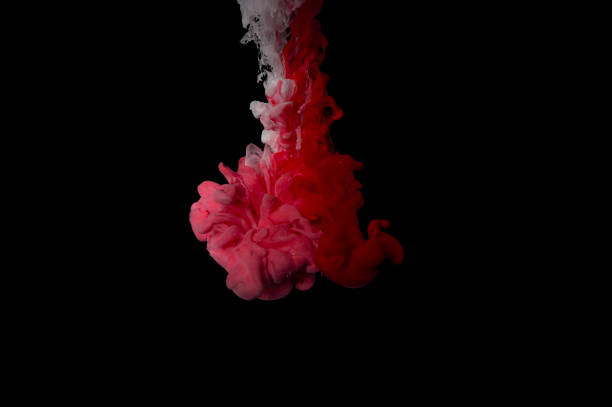 encre aqueuse rouge et blanche - abstract zen like smoke creation photos et images de collection