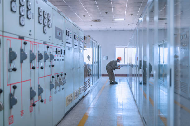 istock The administrator of the data room is checking the work 1426546582