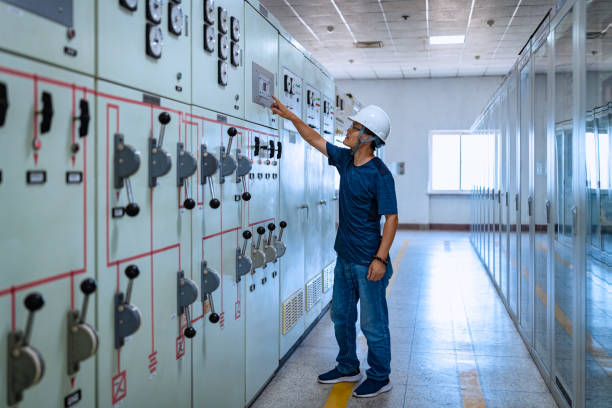 istock The administrator of the data room is checking the work 1426546717