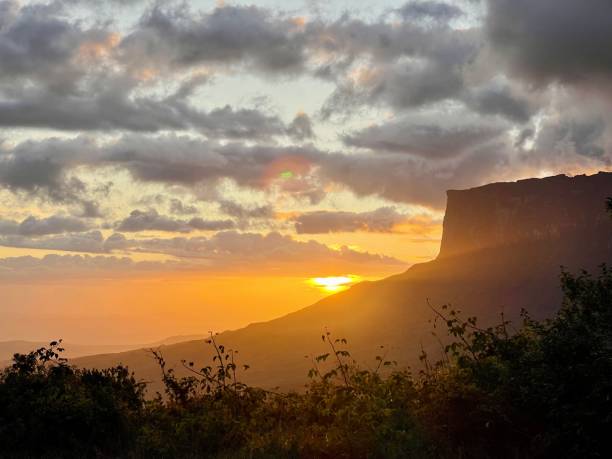 Sunset Akanan mount roraima south america stock pictures, royalty-free photos & images