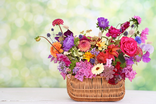 Flower arrangement