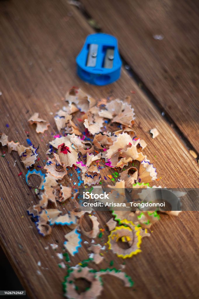 Using Pencil Sharpener Girl Use A Pencil Sharpener Stock Photo - Download Image Now - Art ...