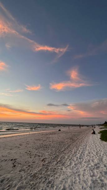 istock BEAUTY ON THE BEACH 1426884437