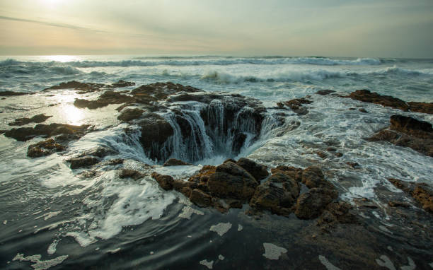 istock Thor's Well, Oregon Coast at High Tide 1426924095