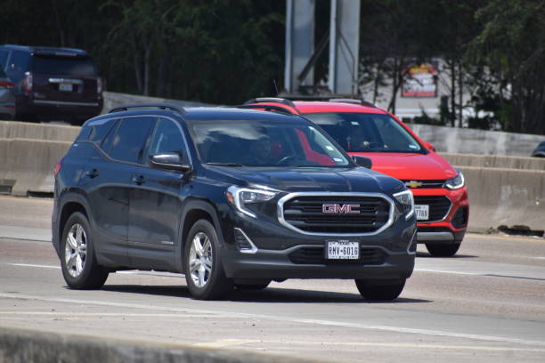 걸프 고속도로의 gmc, 휴스턴의 주간 고속도로 45 (1-45), tx - car chevrolet road sedan 뉴스 사진 이미지