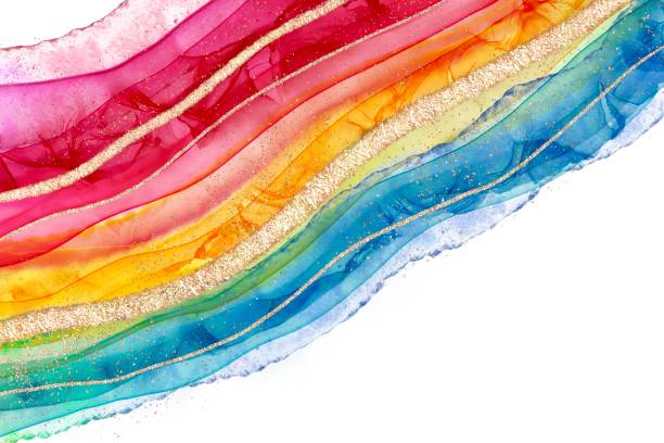 夏のためのアルコールインクアートと鮮やかな抽象的なイラストの背景。明るい虹色の波と白い背景に金色のきらめき。透明な虹の層 - paintings painted image white abstract点のイラスト素材／クリップアート素材／マンガ素材／アイコン素材