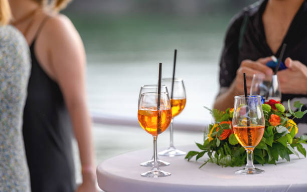 istock Refreshments at the cocktail party 1427129405