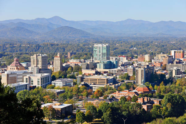 istock Asheville Skyline - North Carolina 1427333176