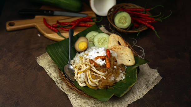 istock Traditional food Indonesia (Nasi Liwet) 1427453945