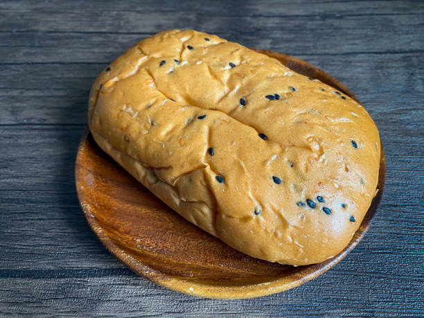 whole grain bread on the table ready to eat