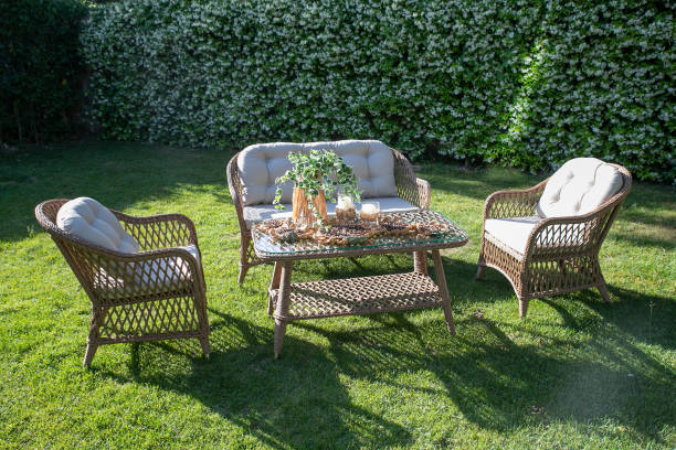 istock house and garden 1427531495