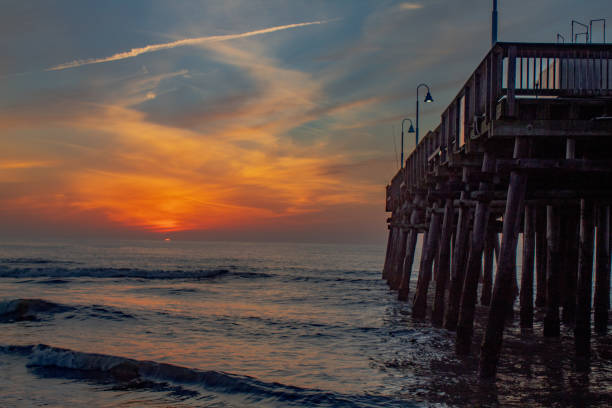 istock Sunrise at the Sandbridge pier 1427584780