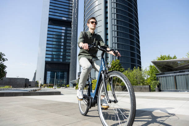 istock businessman rides e-bike 1427594790