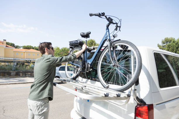 istock businessman rides e-bike 1427595372