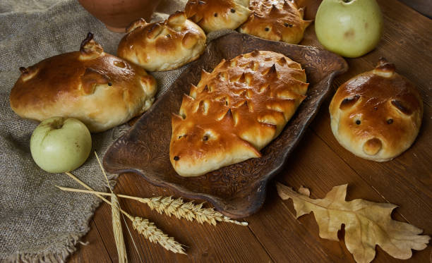 istock Russian pies Pirog piroshki 1427611883