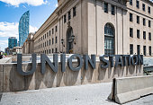 toronto-union-station.jpg?b=1&s=170x170&k=20&c=yDZtr7Pcsgt0sZblc8Qxt8thOw_q6aLerfOdyWUydl4=