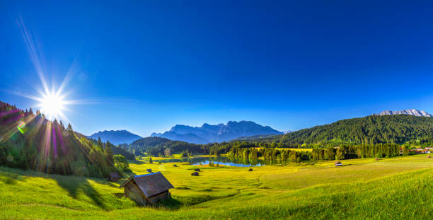 istock Lake Geroldsee with Karwendel Mountains, Bavaria, Germany 1427633104