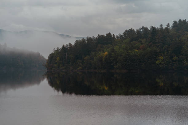 istock Maine Mountains in the morning 1427658160