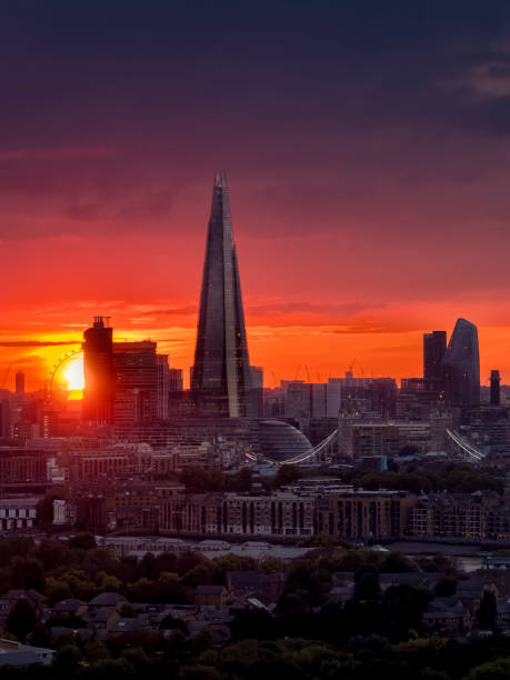 istock Elevated view of the London skyline during a cloudy sunset 1427671047