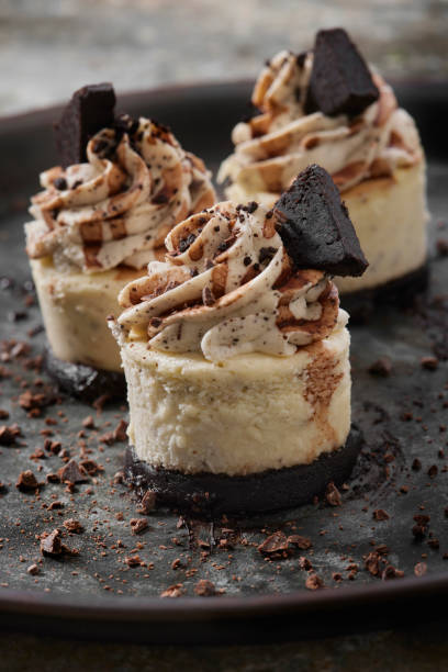 istock Mini Cookies and Cream Cheesecake's 1427676796