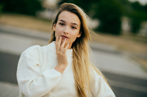 istock Girl autumn portrait 1427695076